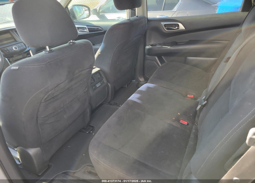 2013 NISSAN PATHFINDER VIN: 5N1AR2MN0DC676217