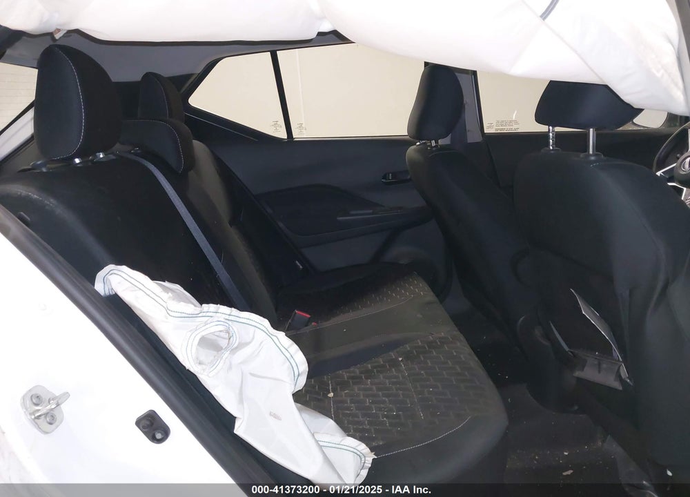 2022 NISSAN KICKS S XTRONIC CVT VIN: 3N1CP5BVXNL522033
