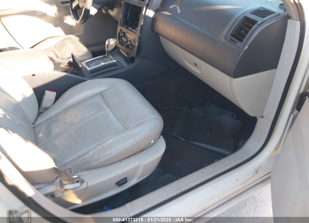 2005 CHRYSLER 300 TOURING VIN: 2C3JA53G15H139021