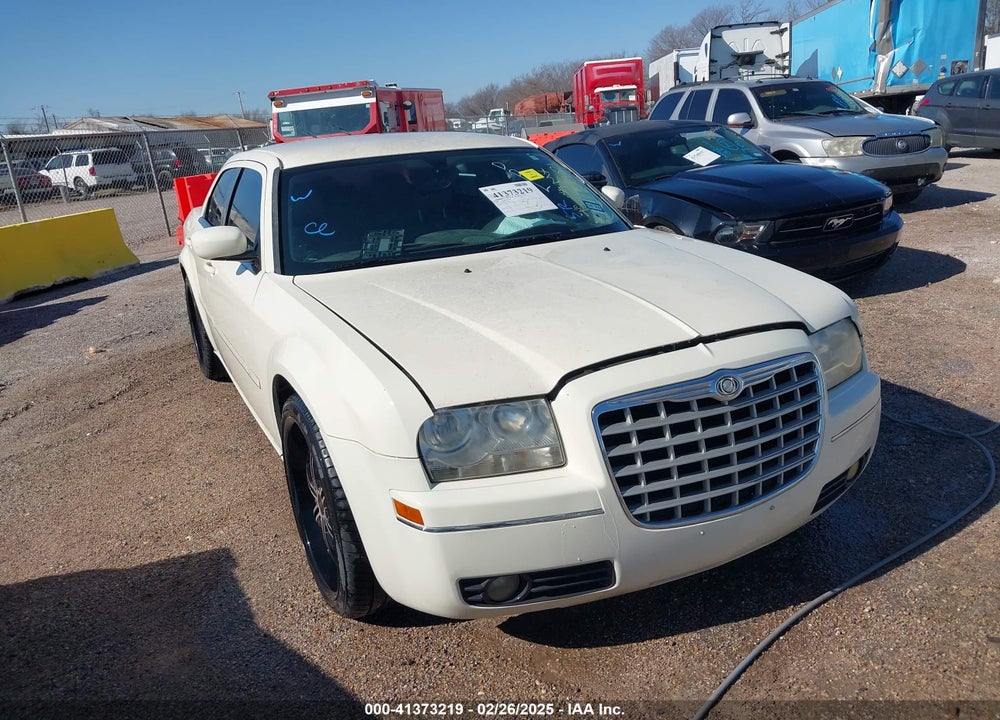 2005 CHRYSLER 300 TOURING VIN: 2C3JA53G15H139021