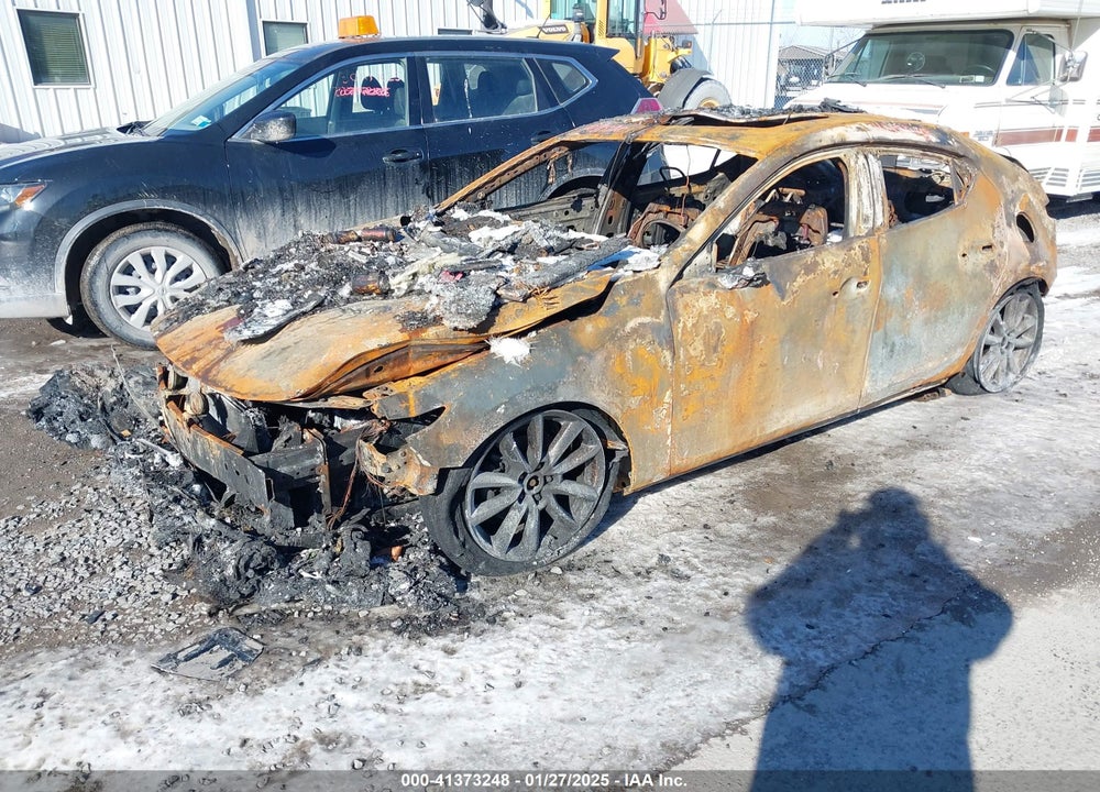 2020 MAZDA 3 VIN: JM1BPBNMXL1172093