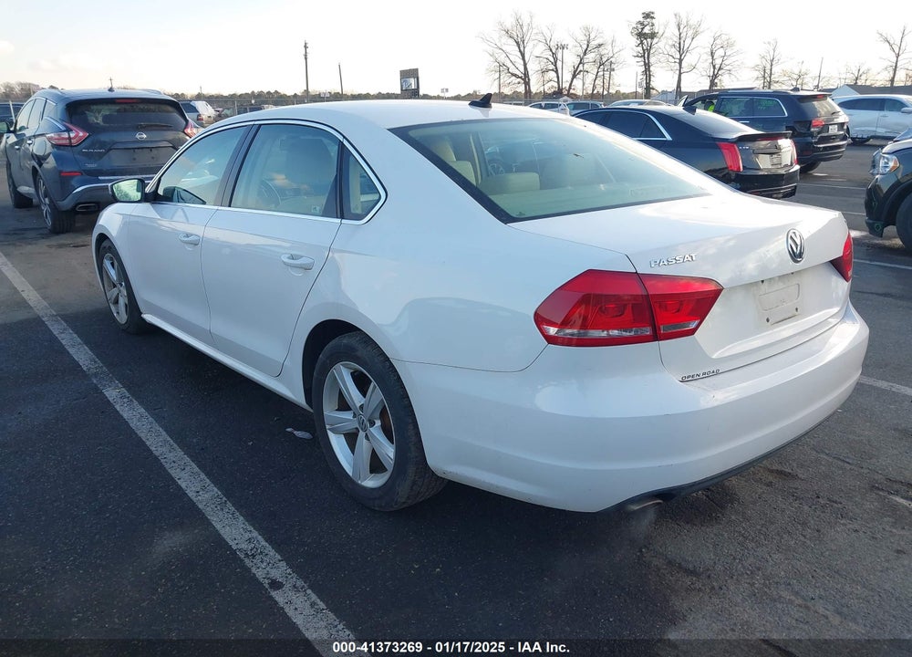 2013 VOLKSWAGEN PASSAT VIN: 1VWBP7A3XDC054803