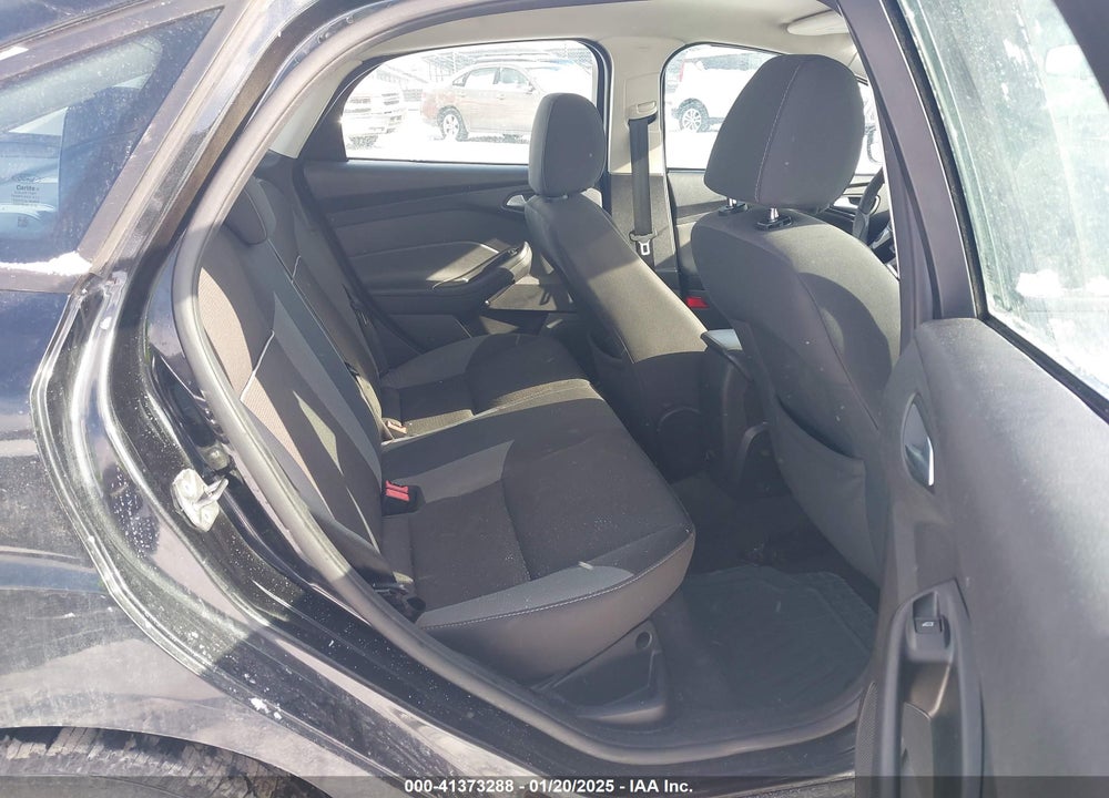 2014 FORD FOCUS VIN: 1FADP3F24EL397554