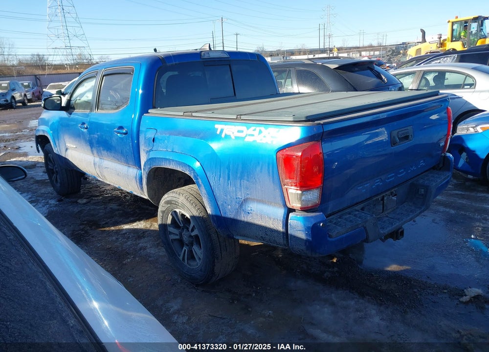 2017 TOYOTA TACOMA VIN: 3TMCZ5AN4HM119690