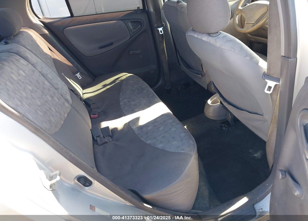 2002 TOYOTA ECHO VIN: JTDBT123520223389