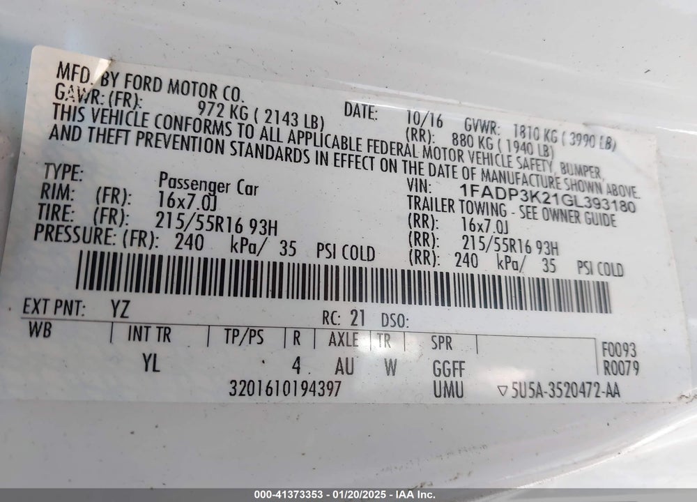 2016 FORD FOCUS VIN: 1FADP3K21GL393180