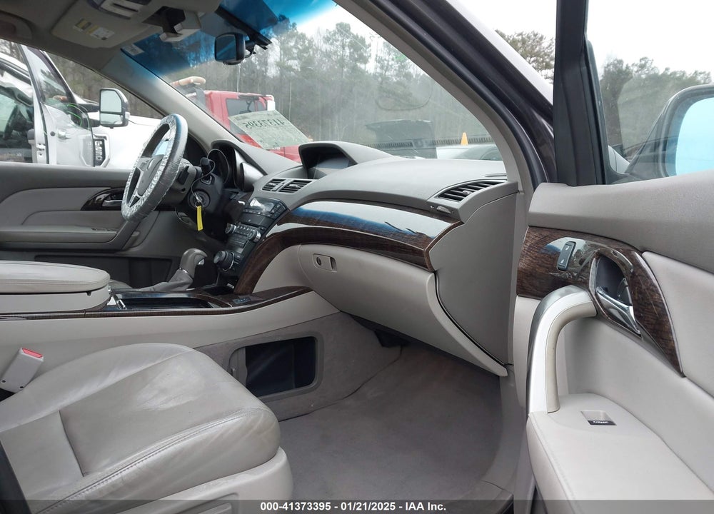 2011 ACURA MDX TECHNOLOGY PACKAGE VIN: 2HNYD2H65BH517878