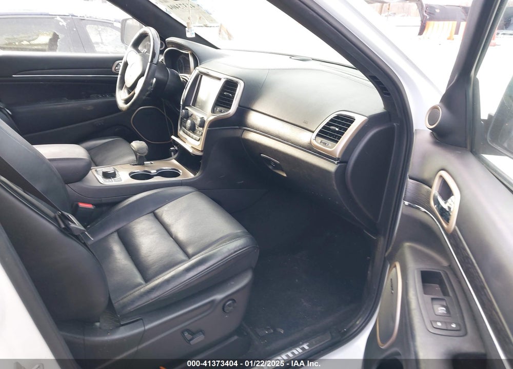 2015 JEEP GRAND CHEROKEE SUMMIT VIN: 1C4RJFJT4FC130239