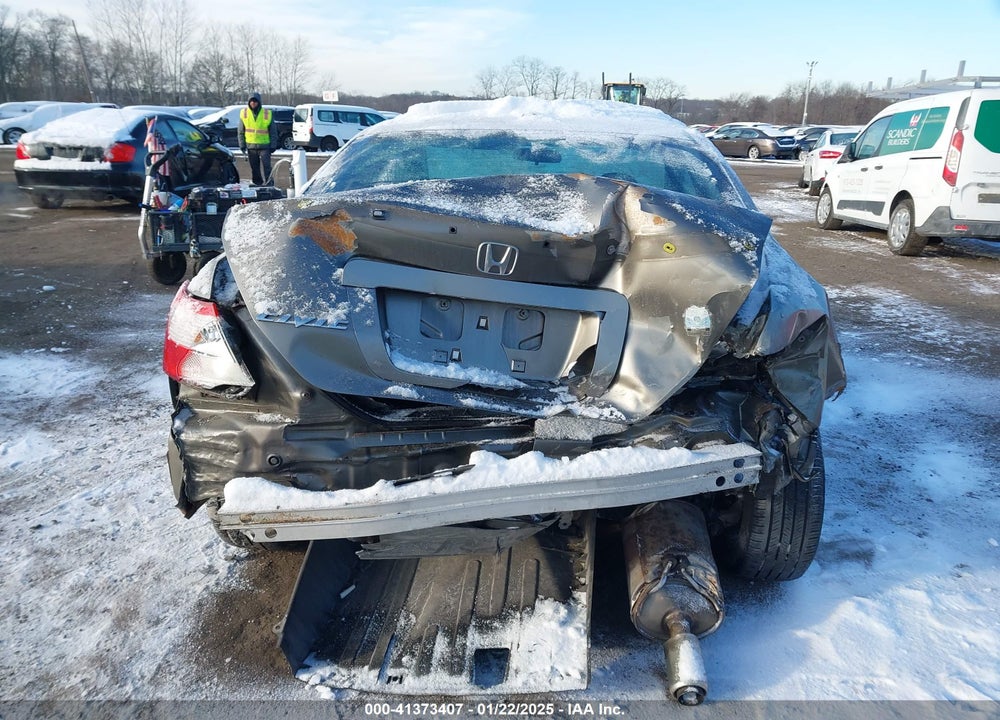 2008 HONDA CIVIC VIN: 2HGFG12918H518666