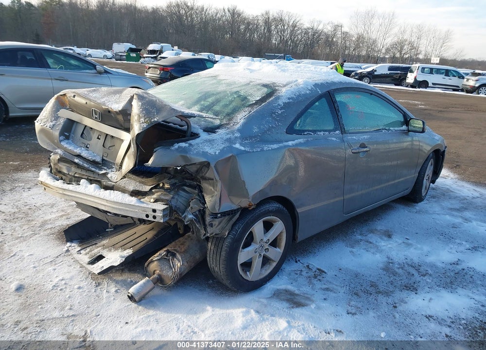 2008 HONDA CIVIC VIN: 2HGFG12918H518666