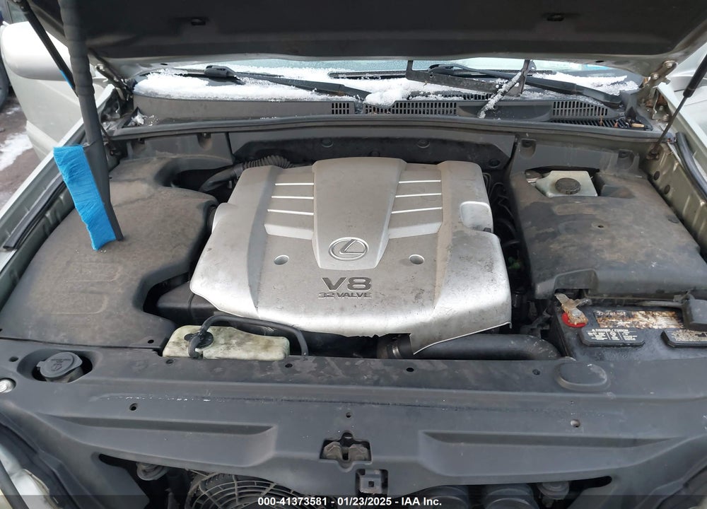 2004 LEXUS GX 470 VIN: JTJBT20X240028121