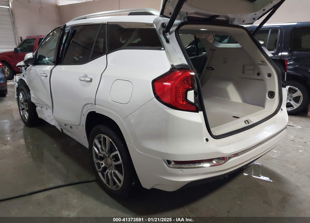2024 GMC TERRAIN AWD DENALI VIN: 3GKALXEGXRL373884