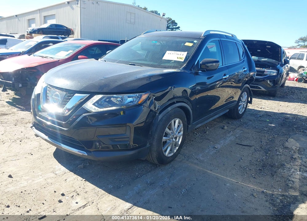 2017 NISSAN ROGUE VIN: KNMAT2MV8HP576175