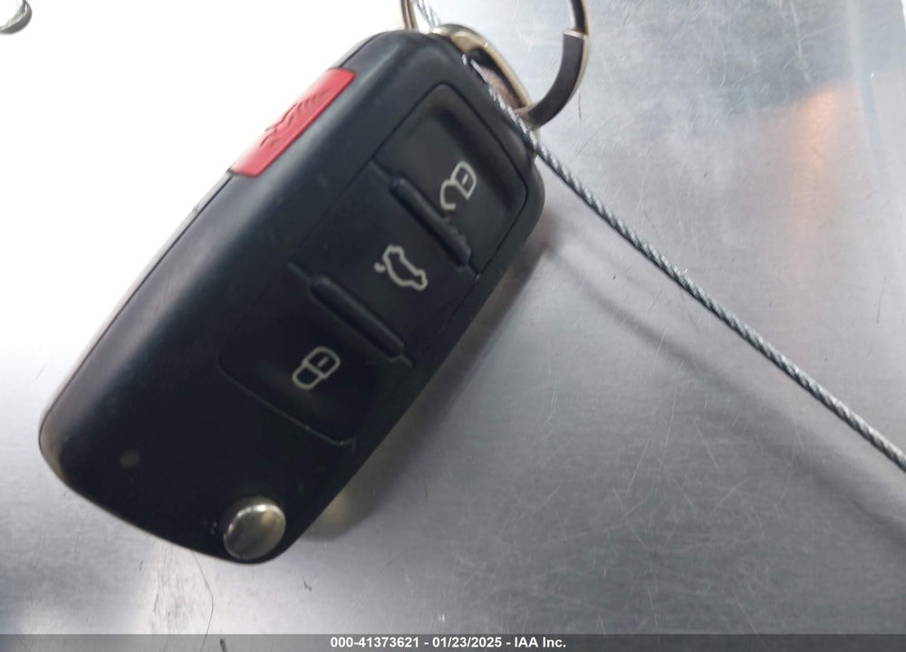 2013 VOLKSWAGEN TIGUAN SEL VIN: WVGBV3AX2DW562570