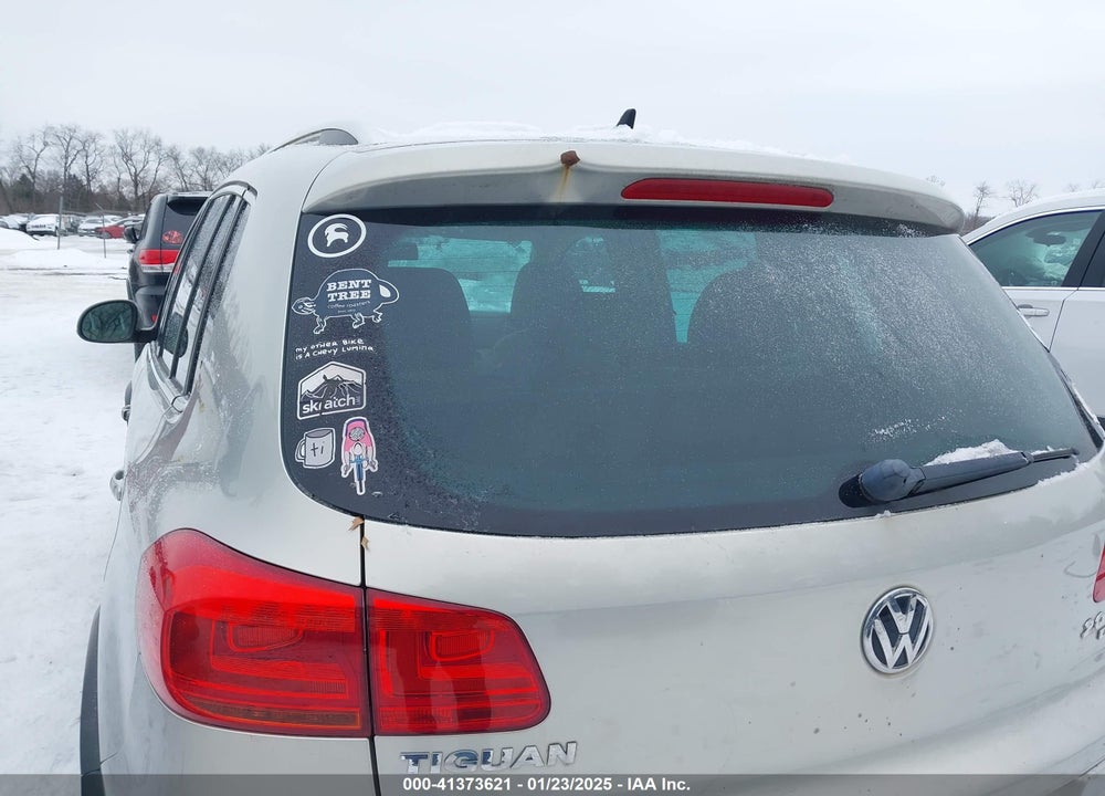 2013 VOLKSWAGEN TIGUAN SEL VIN: WVGBV3AX2DW562570