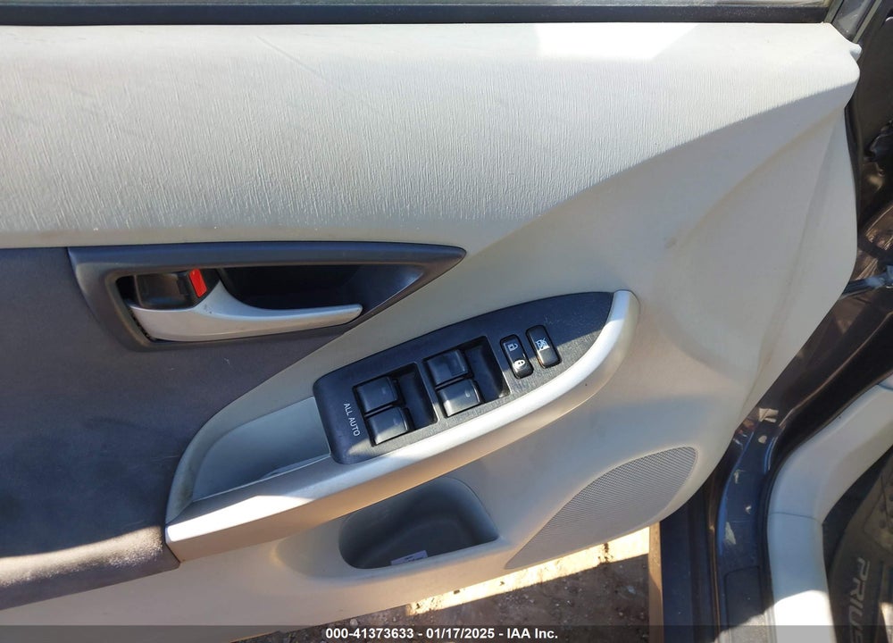 2011 TOYOTA PRIUS VIN: JTDKN3DU4B1400522