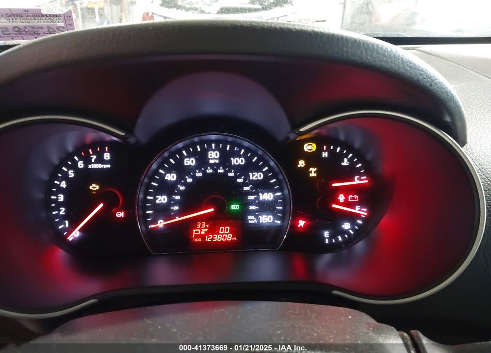 2014 KIA SORENTO LX VIN: 5XYKTDA68EG518126
