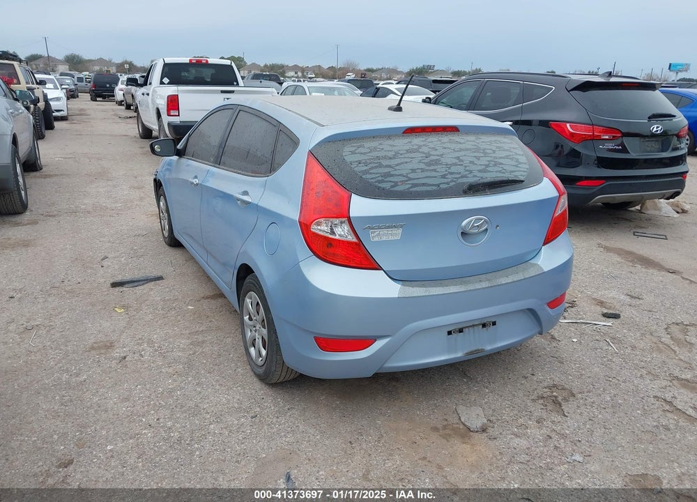 2013 HYUNDAI ACCENT GS VIN: KMHCT5AE1DU122582