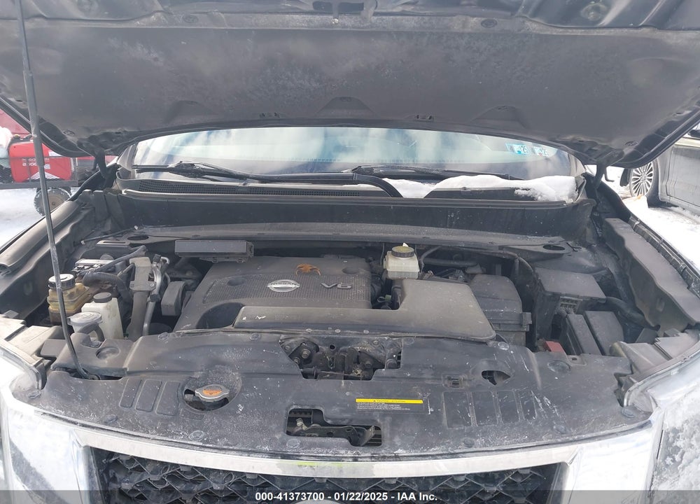 2013 NISSAN PATHFINDER SL VIN: 5N1AR2MMXDC608885