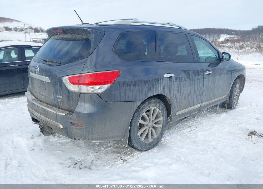 2013 NISSAN PATHFINDER SL VIN: 5N1AR2MMXDC608885