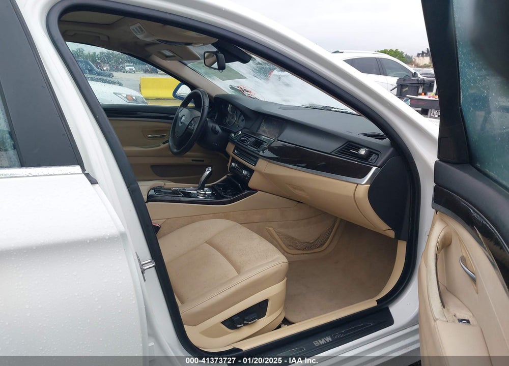 2012 BMW 528I VIN: WBAXG5C55CDW85766