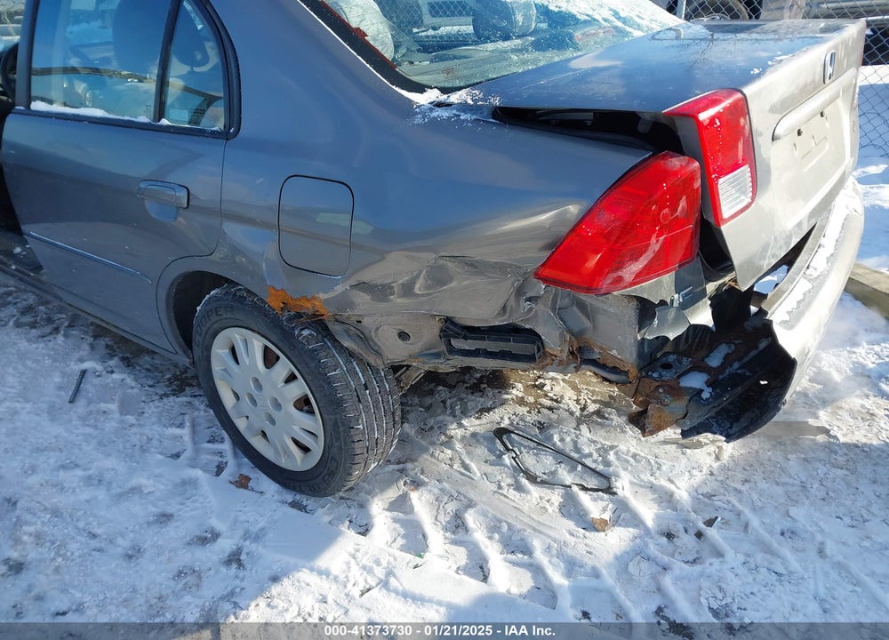 2005 HONDA CIVIC LX VIN: 1HGES16575L026739