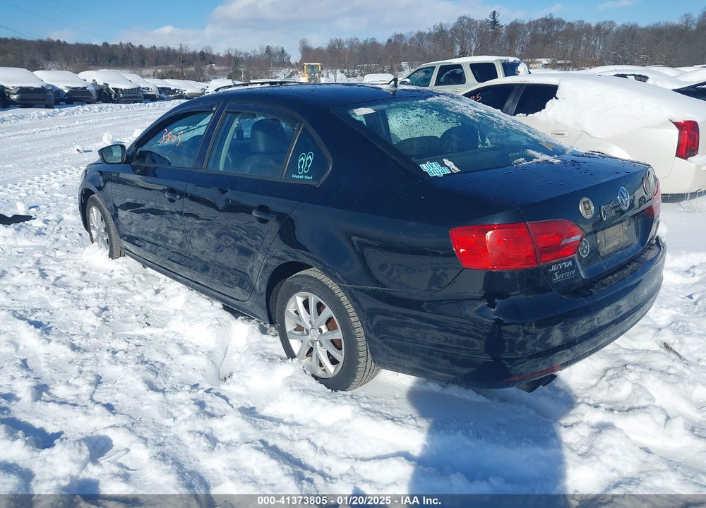 2011 VOLKSWAGEN JETTA VIN: 3VWDZ7AJ8BM302964