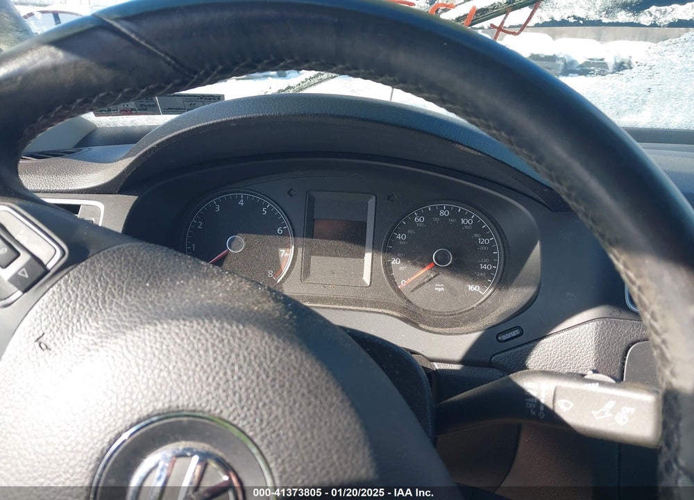 2011 VOLKSWAGEN JETTA VIN: 3VWDZ7AJ8BM302964