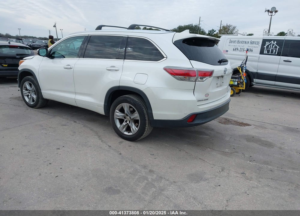 2015 TOYOTA HIGHLANDER LIMITED V6 VIN: 5TDYKRFHXFS105522