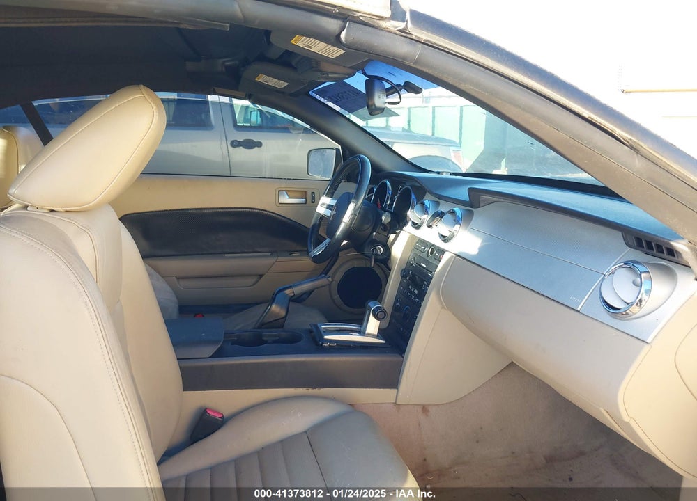 2007 FORD MUSTANG VIN: 1ZVFT85H175258682