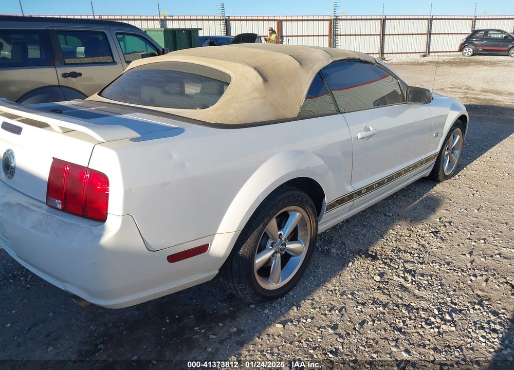 2007 FORD MUSTANG VIN: 1ZVFT85H175258682