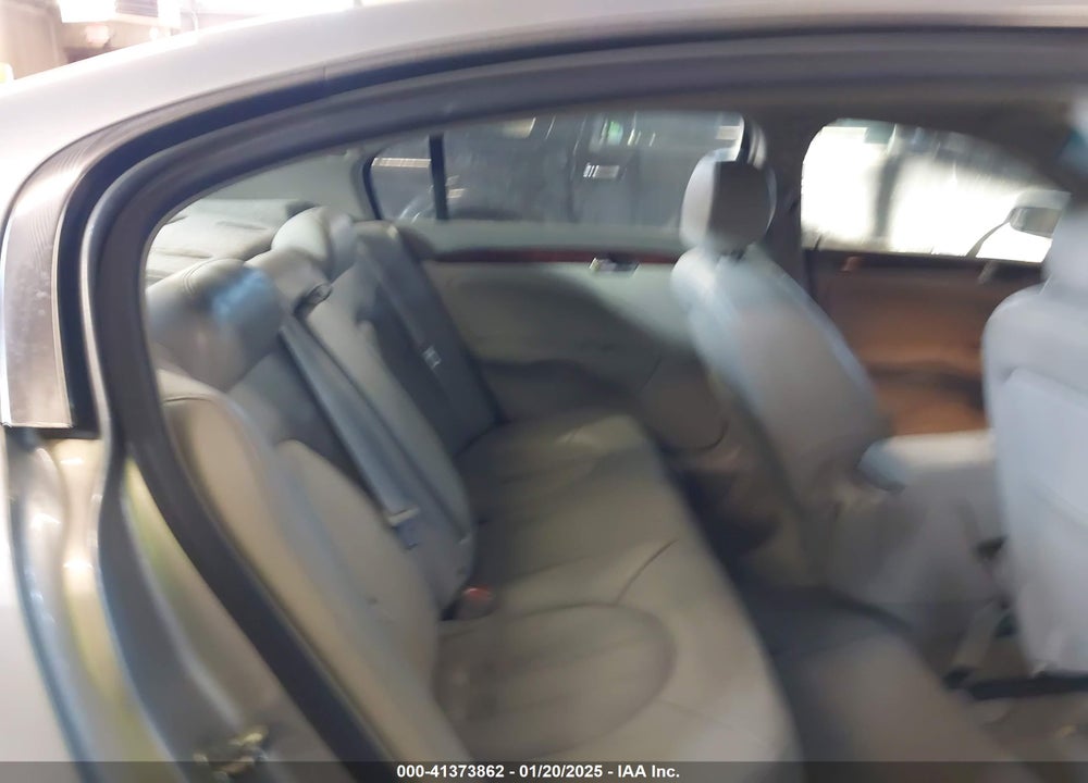 2008 BUICK LUCERNE CXL VIN: 1G4HD57238U158084