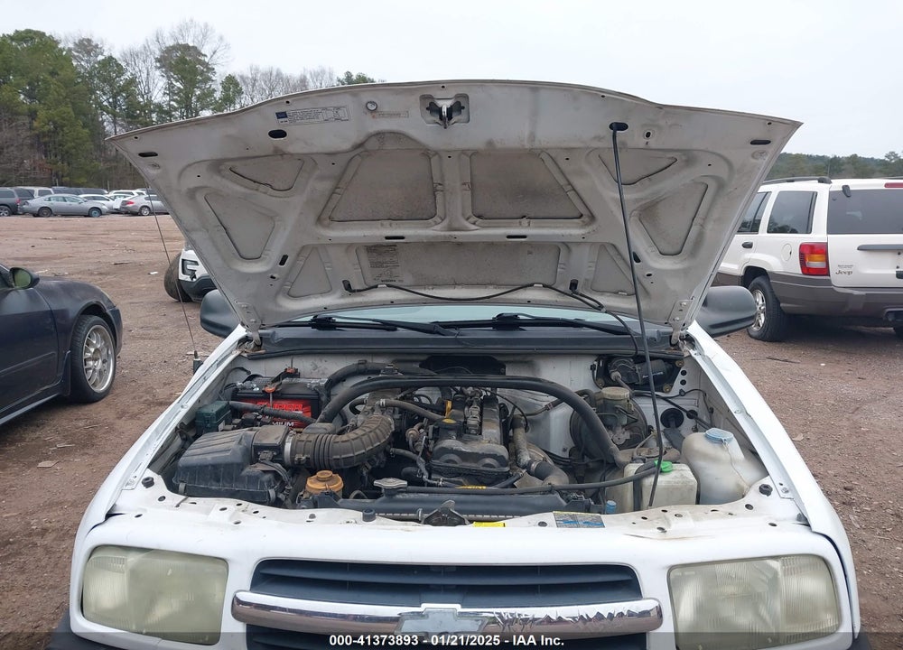 2002 CHEVROLET TRACKER HARD TOP BASE VIN: 2CNBE13C626924650