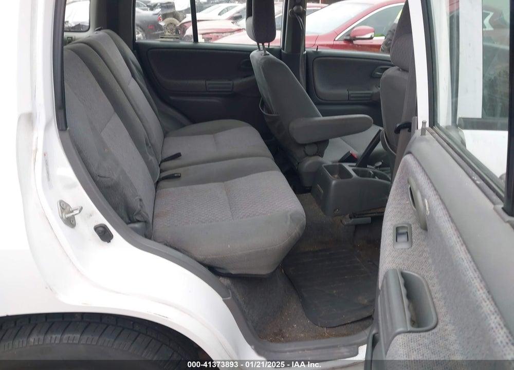 2002 CHEVROLET TRACKER HARD TOP BASE VIN: 2CNBE13C626924650