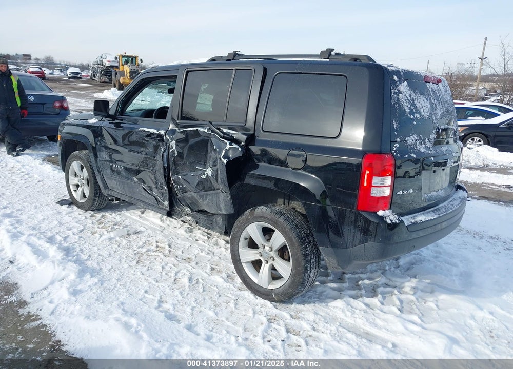 2015 JEEP PATRIOT LATITUDE VIN: 1C4NJRFB1FD376238