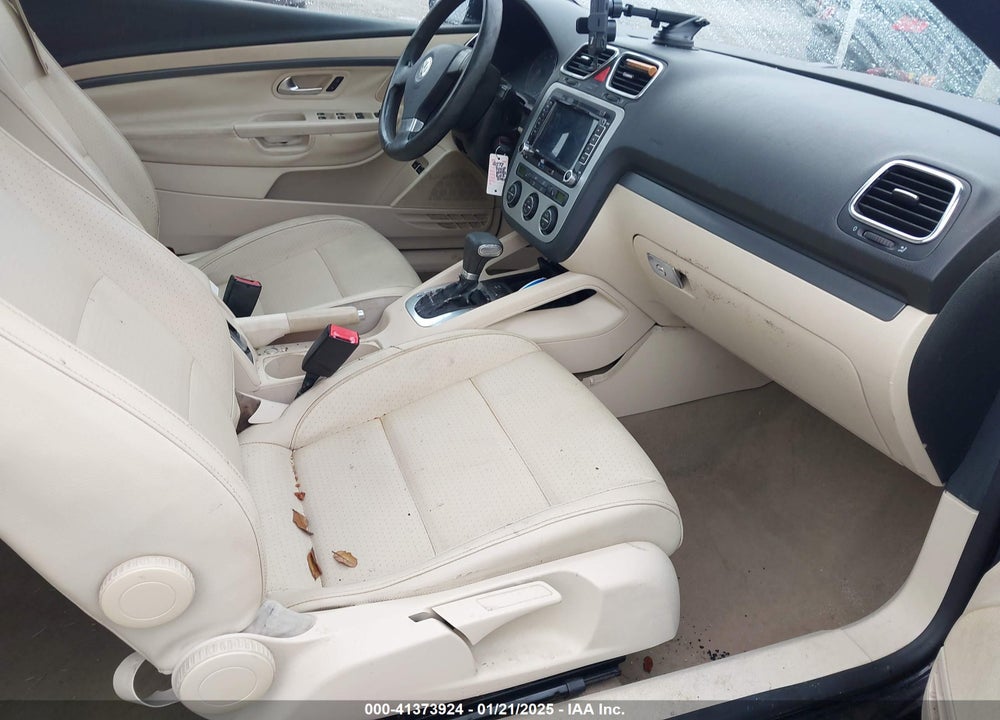 2008 VOLKSWAGEN EOS VIN: WVWBA71FX8V019087