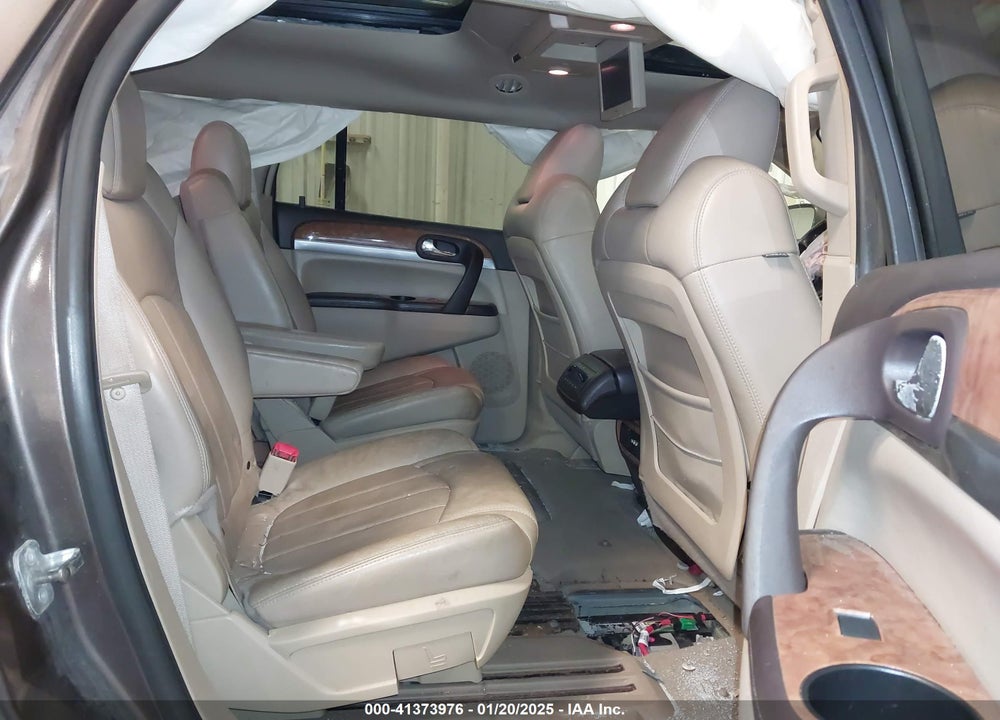 2008 BUICK ENCLAVE VIN: 5GAEV23718J267442