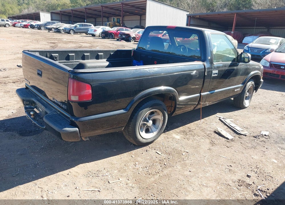1999 CHEVROLET S-10 LS VIN: 1GCCS1441X8173712