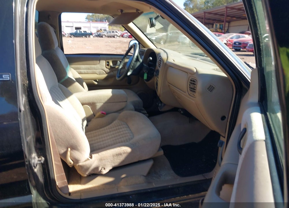 1999 CHEVROLET S-10 LS VIN: 1GCCS1441X8173712