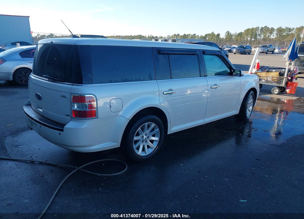 2011 FORD FLEX SEL VIN: 2FMHK6CC4BBD21252