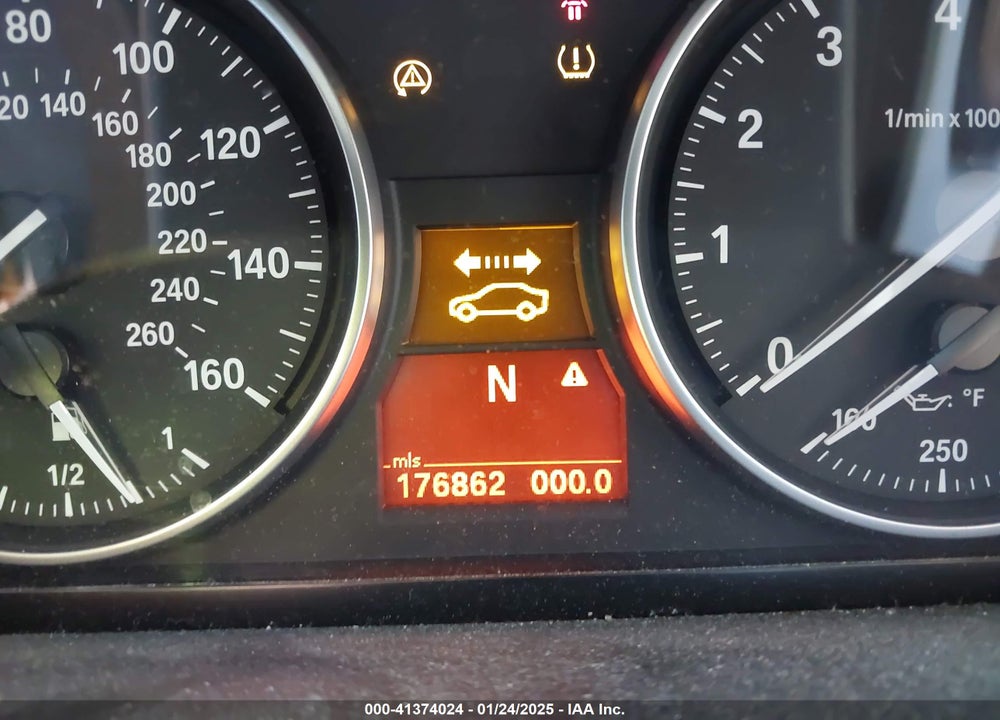 2008 BMW 335XI VIN: WBAVD53558A009455