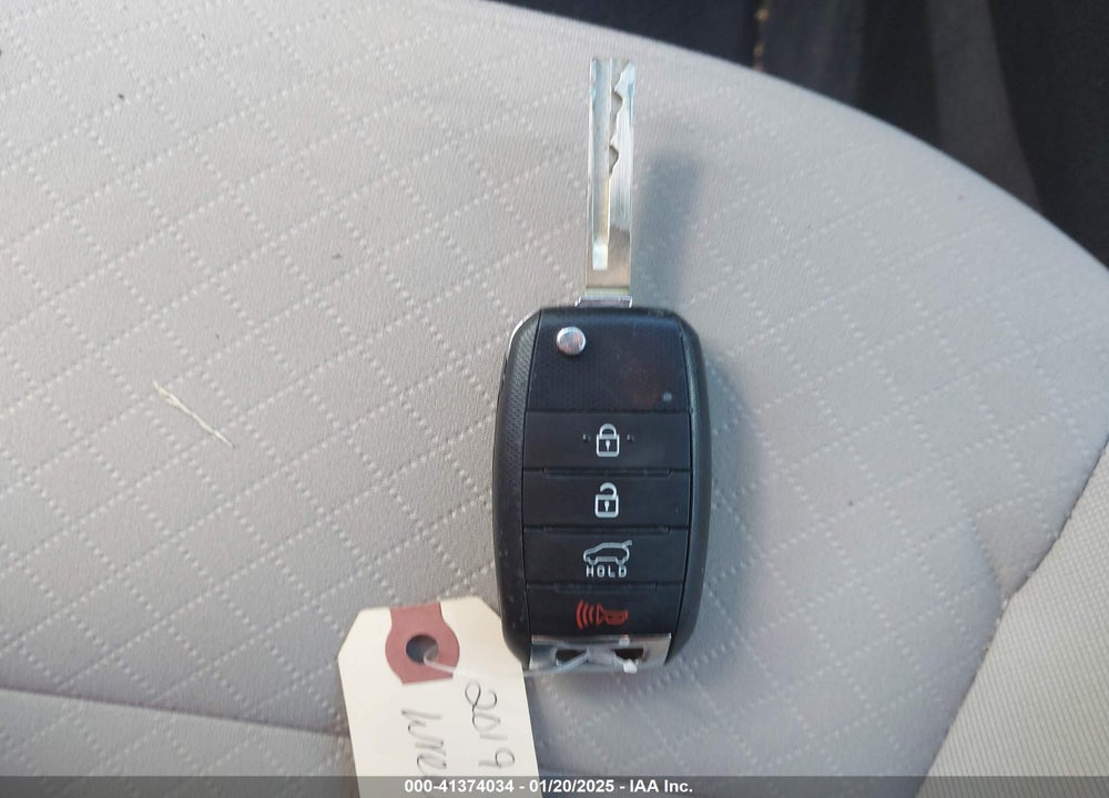 2019 KIA SORENTO 3.3L LX VIN: 5XYPGDA5XKG558947