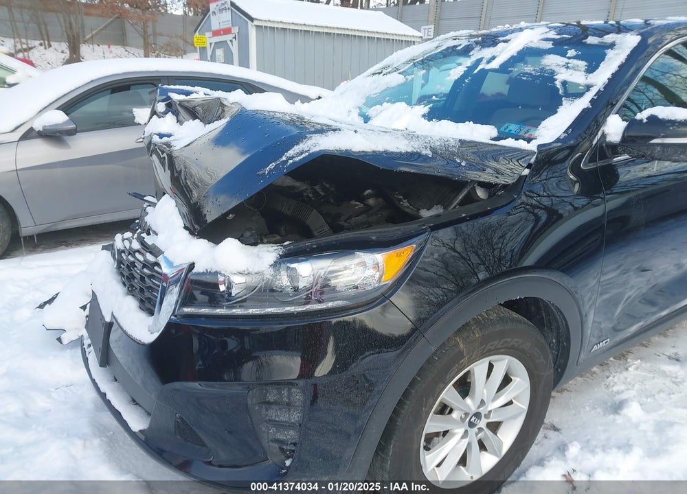 2019 KIA SORENTO 3.3L LX VIN: 5XYPGDA5XKG558947