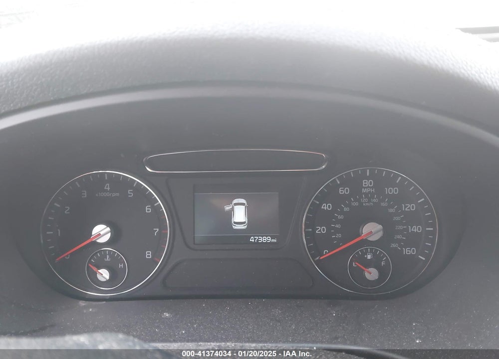 2019 KIA SORENTO 3.3L LX VIN: 5XYPGDA5XKG558947