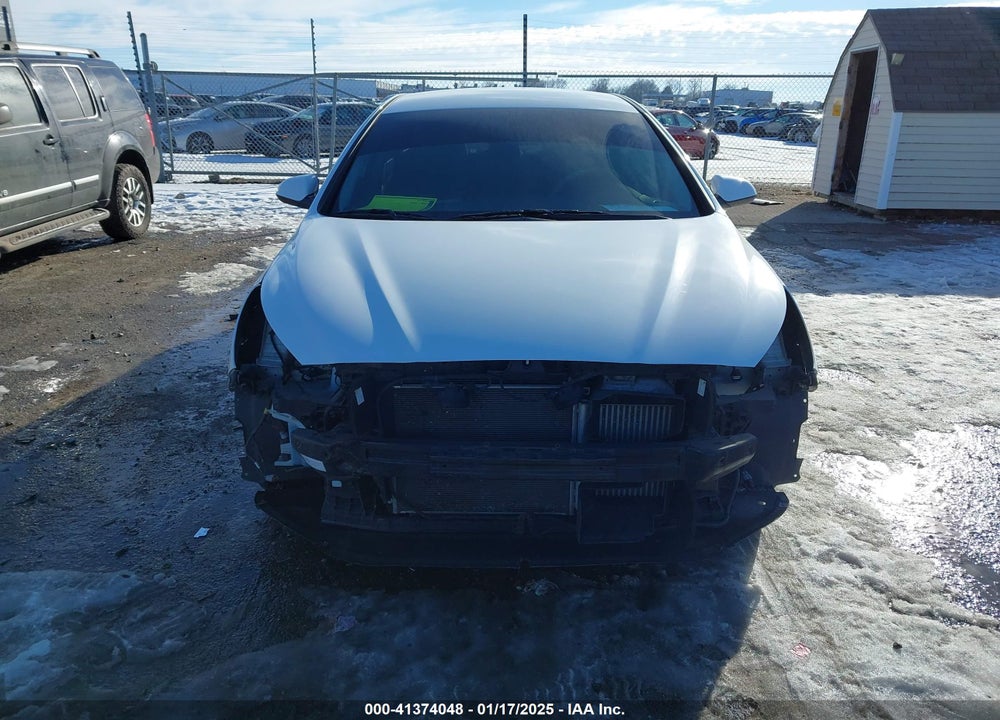 2018 HYUNDAI SONATA VIN: 5NPE24AAXJH710932