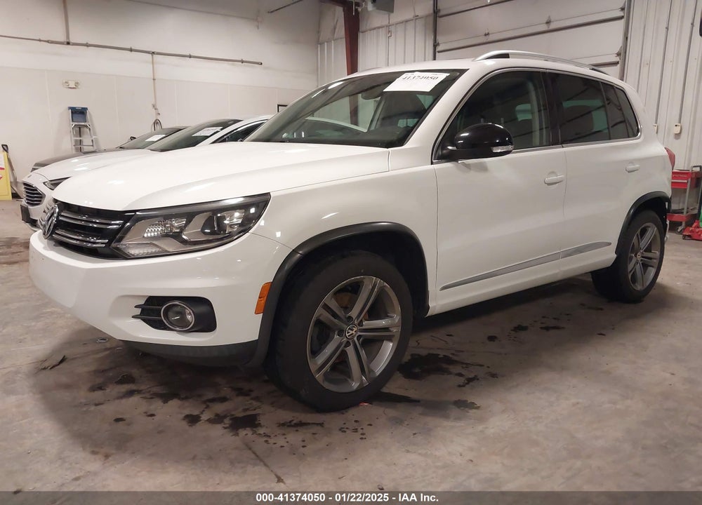 2017 VOLKSWAGEN TIGUAN 2.0T SPORT VIN: WVGUV7AXXHK019674