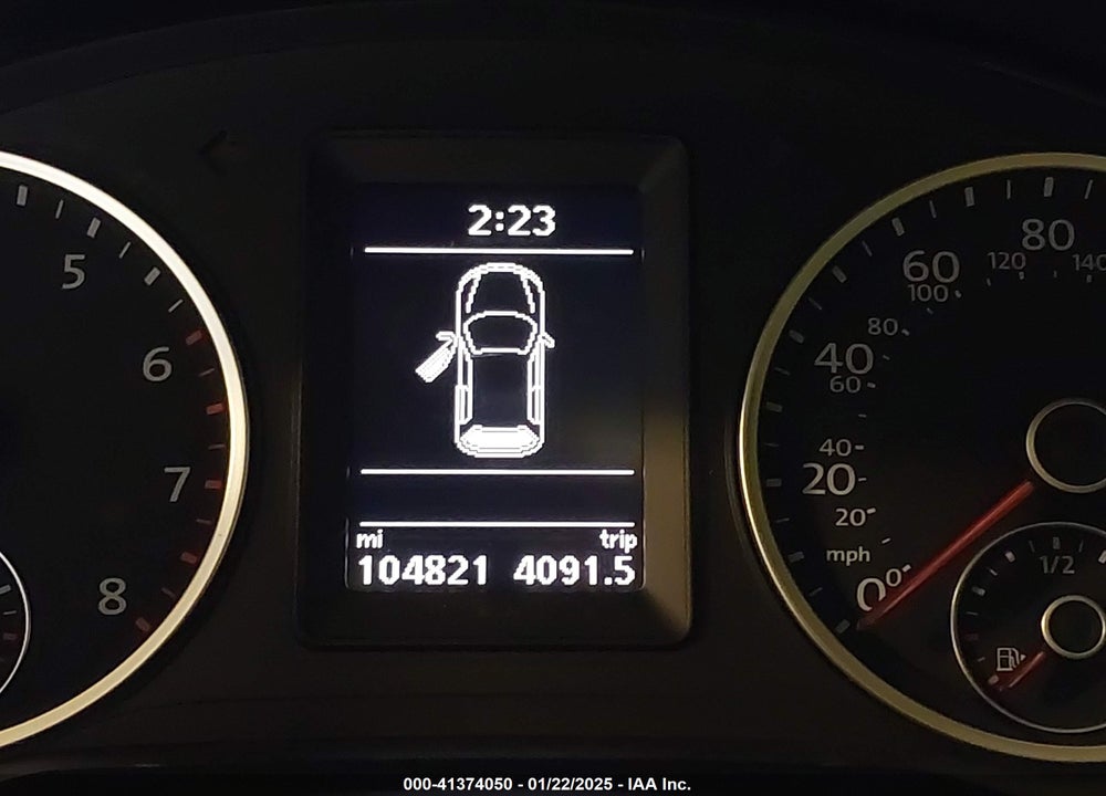 2017 VOLKSWAGEN TIGUAN 2.0T SPORT VIN: WVGUV7AXXHK019674