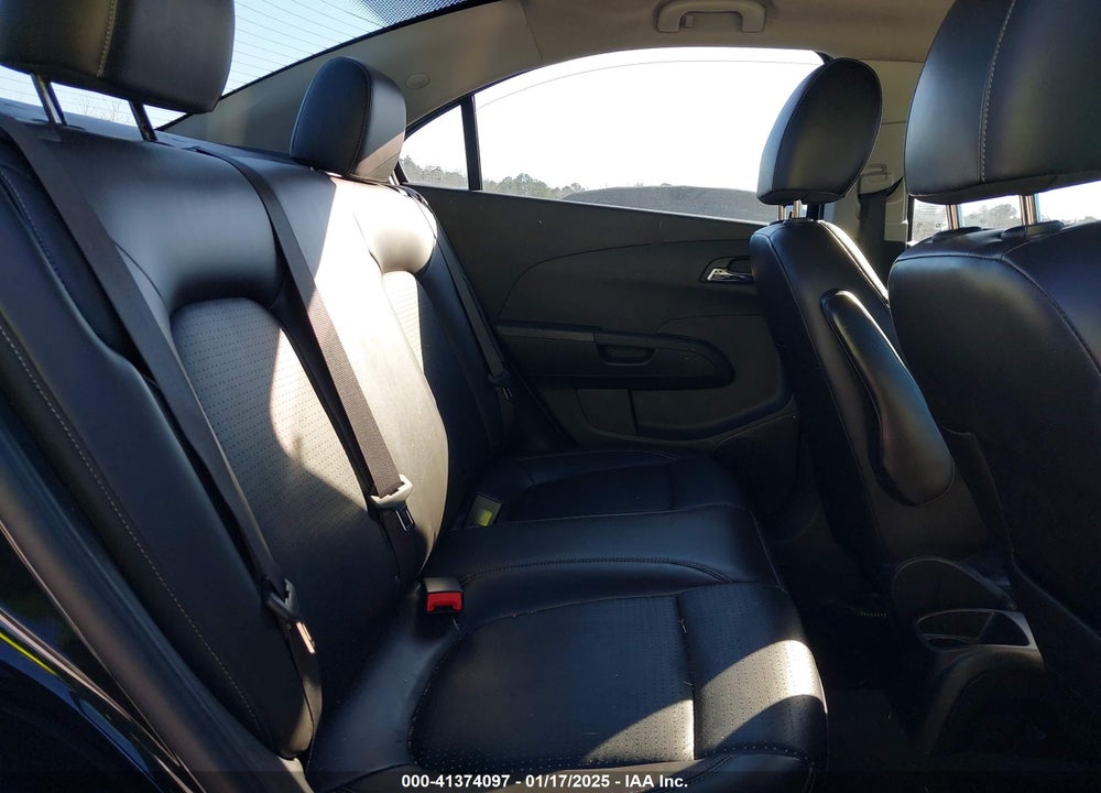 2015 CHEVROLET SONIC VIN: 1G1JE5SB3F4195152