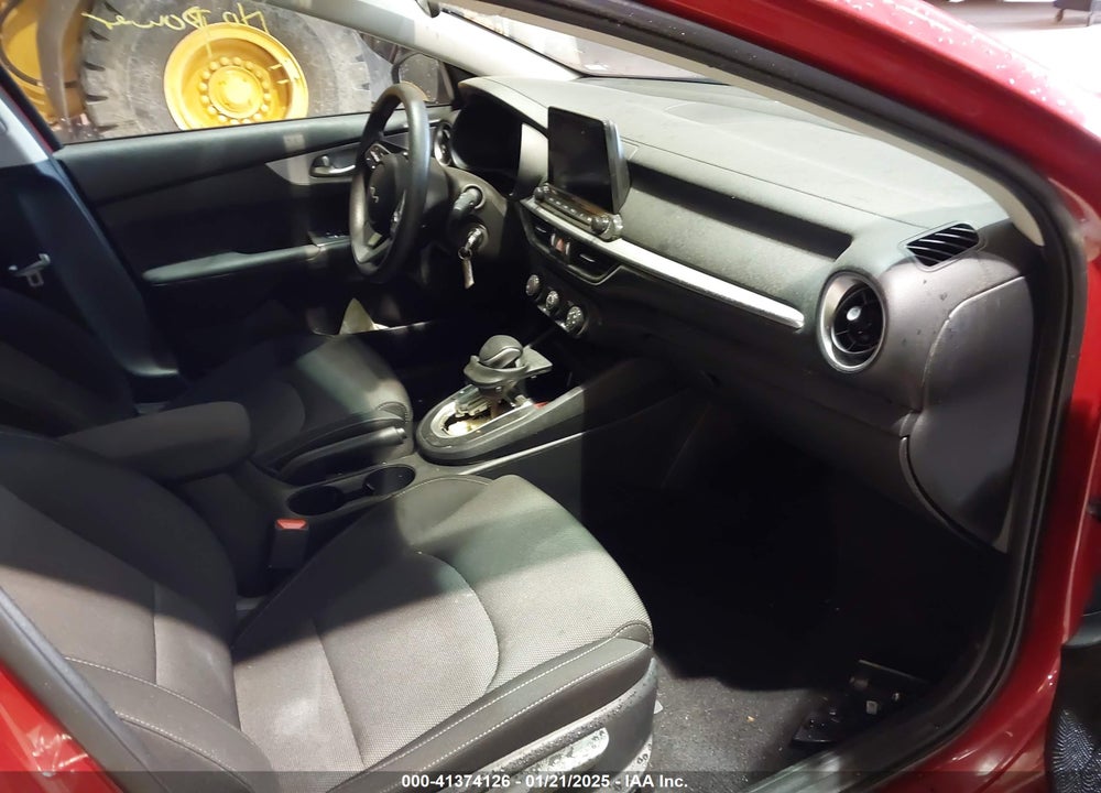 2024 KIA FORTE VIN: 3KPF24AD7RE718744
