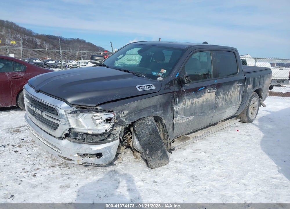 2019 RAM 1500 BIG HORN/LONE STAR 4X4 5'7 BOX VIN: 1C6SRFFTXKN697578